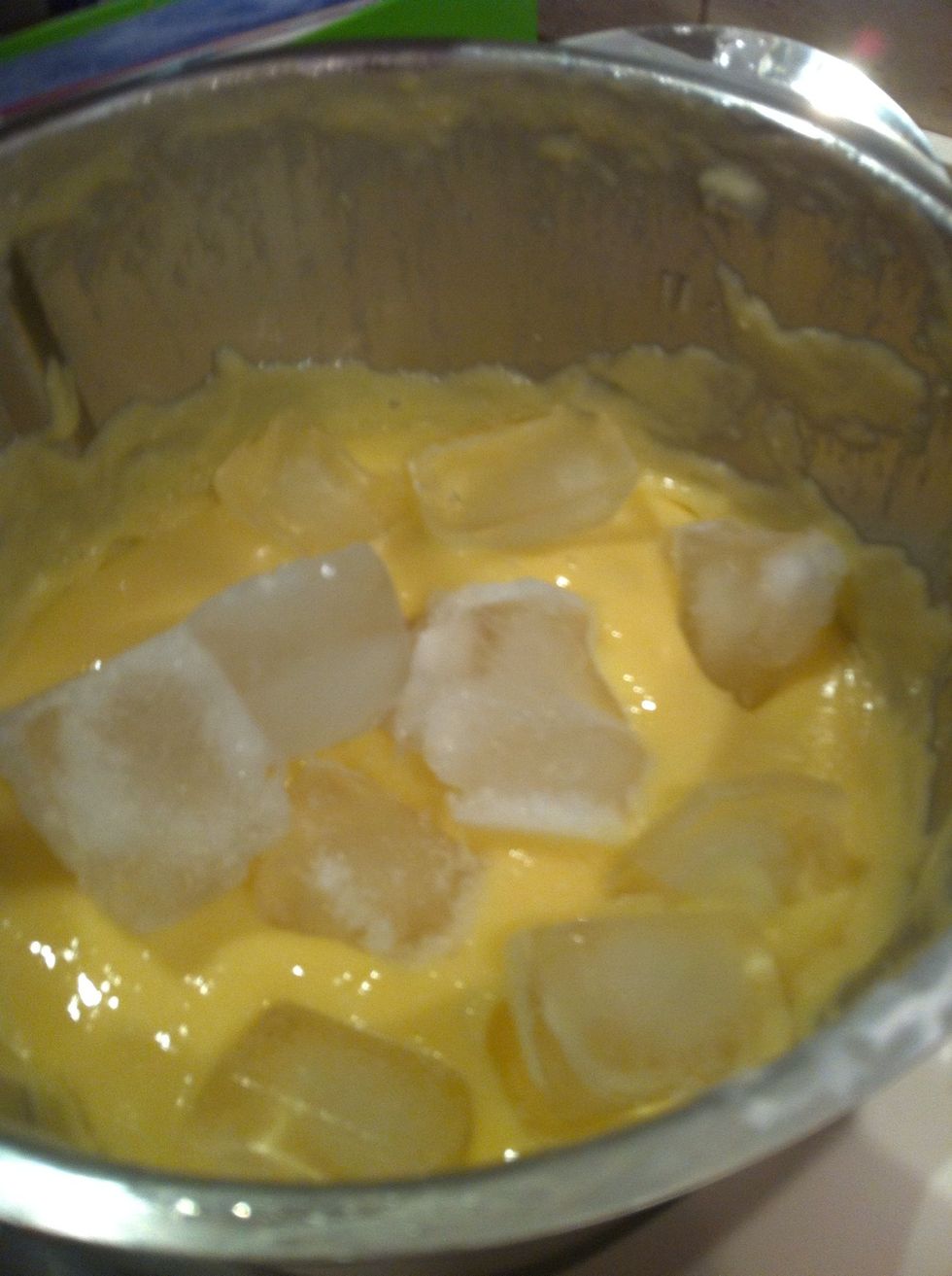 Now put ice cubes in and mix until no chunks of ice