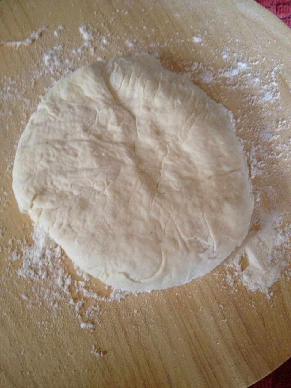 Now put more dusting on the dish your going to roll I actually used my hands