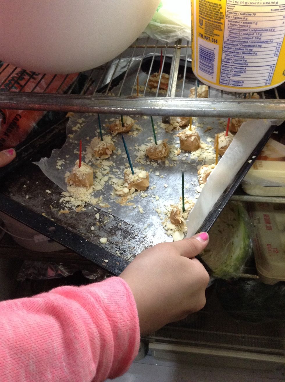 Now put them in the freezer for 20 minutes or longer (they don't exactly freeze that well they get cold which helps)