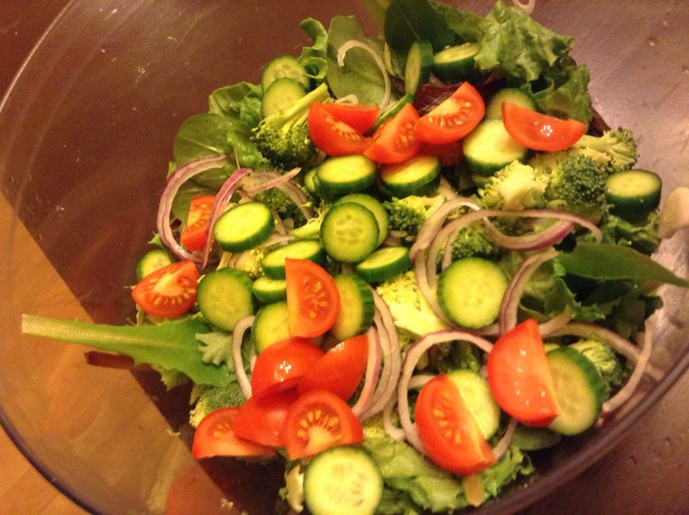 Now put your lettuce, and vegetables in a large bowl.