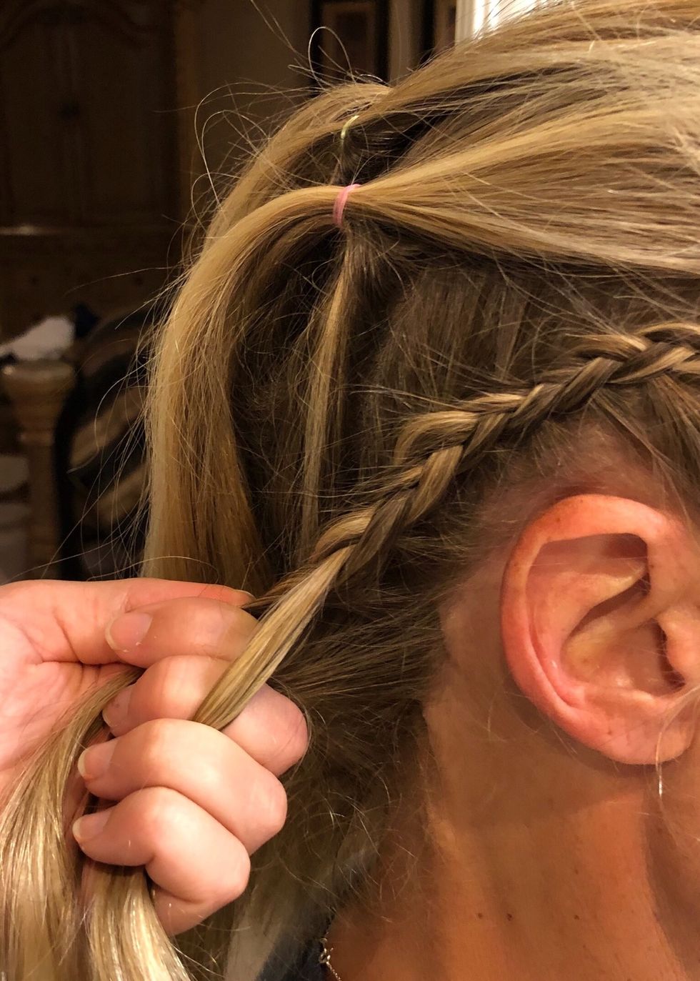 Now regular braid as was done at the beginning of this braid.