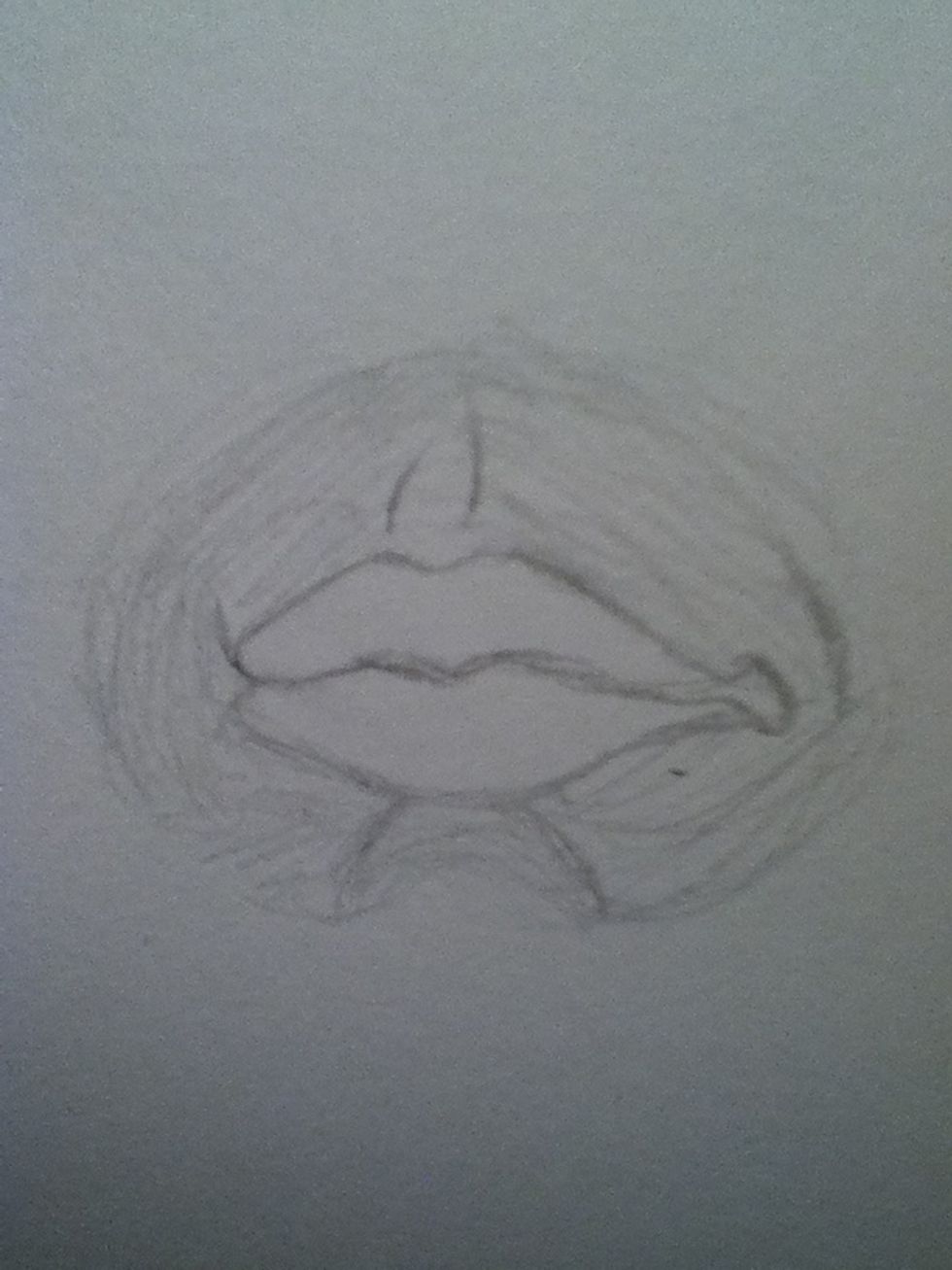 Now shade a base all around the lips. For these lips I decided to combine slinky and smooth shading (reference my shading guides) all around the lips.