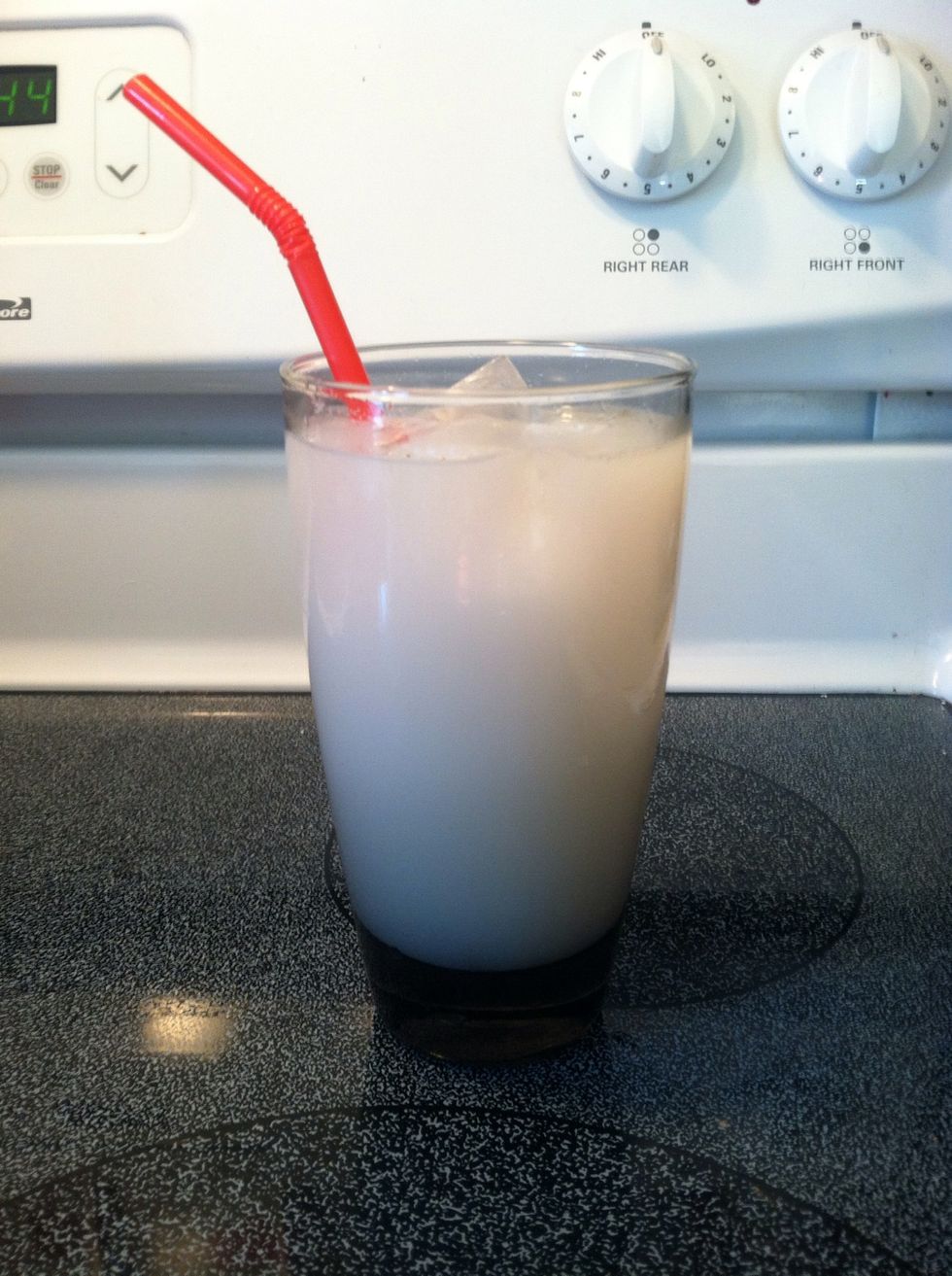 Now sit back and enjoy a fresh glass of horchata. They are especially good on hot summer days. \u2600\ufe0f