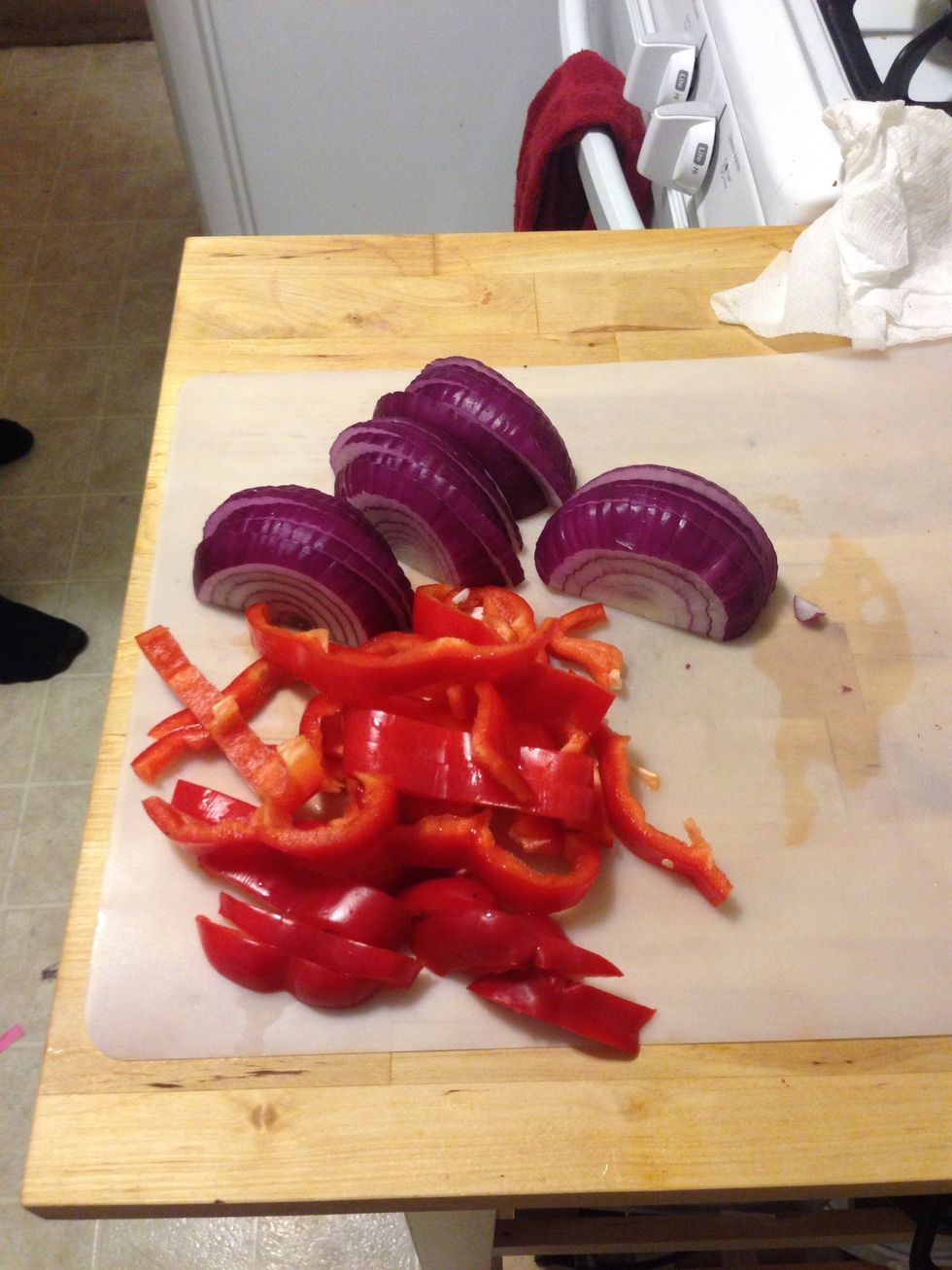 Now slice 2 onions and 1 bell pepper.