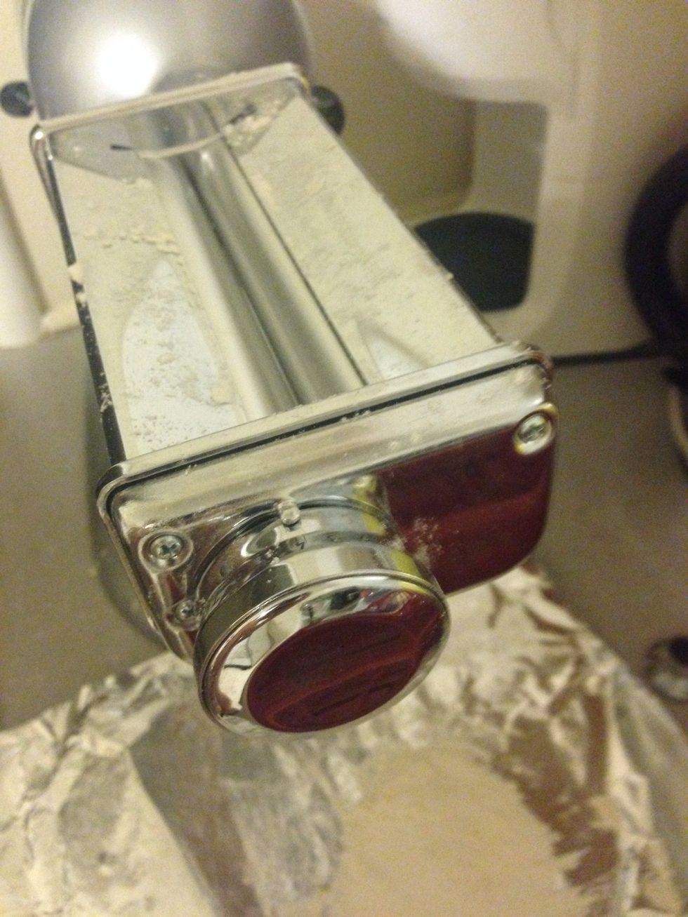 Now slowly increment the pasta setting to make your pasta thinner.