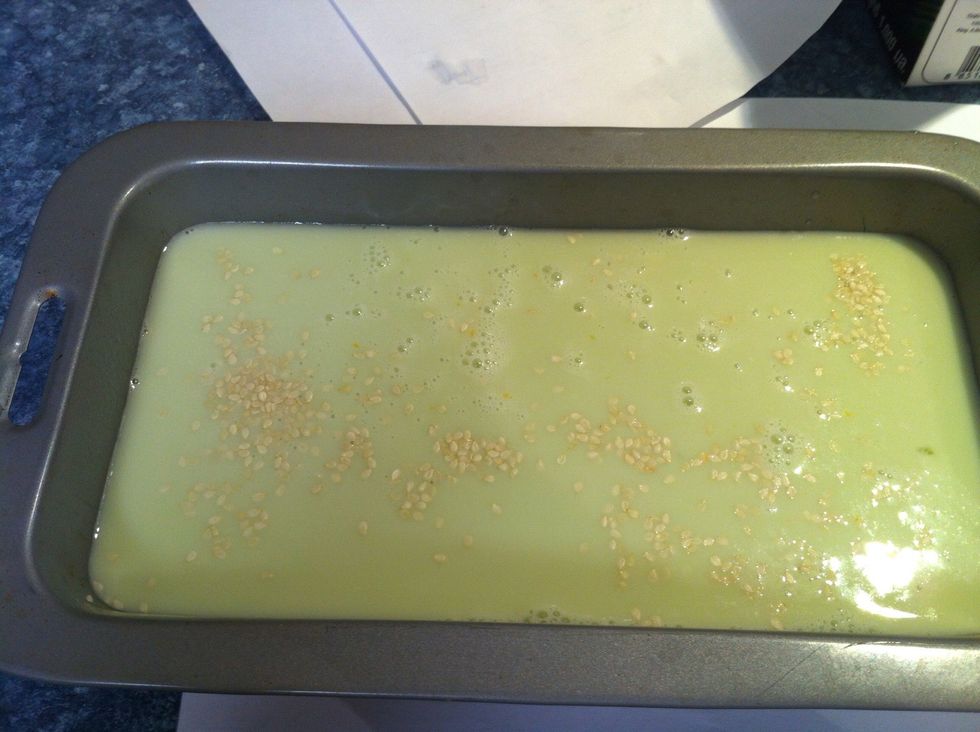 Now sprinkle the white sesame seeds on top. DO NOT STIR.....