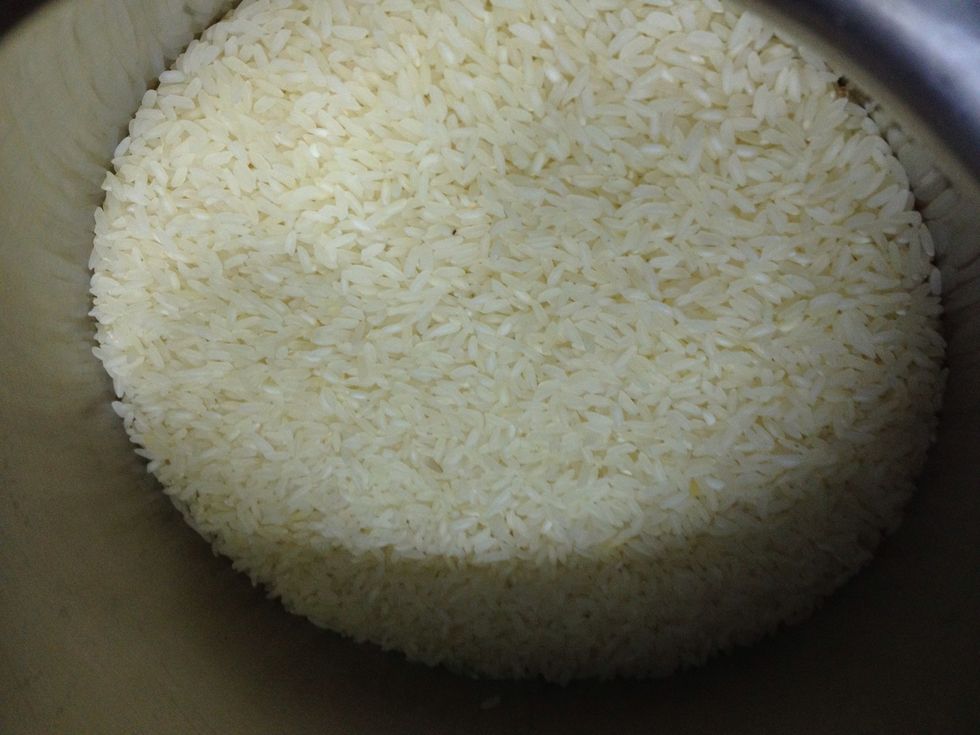 Now take 400 gms of rice..