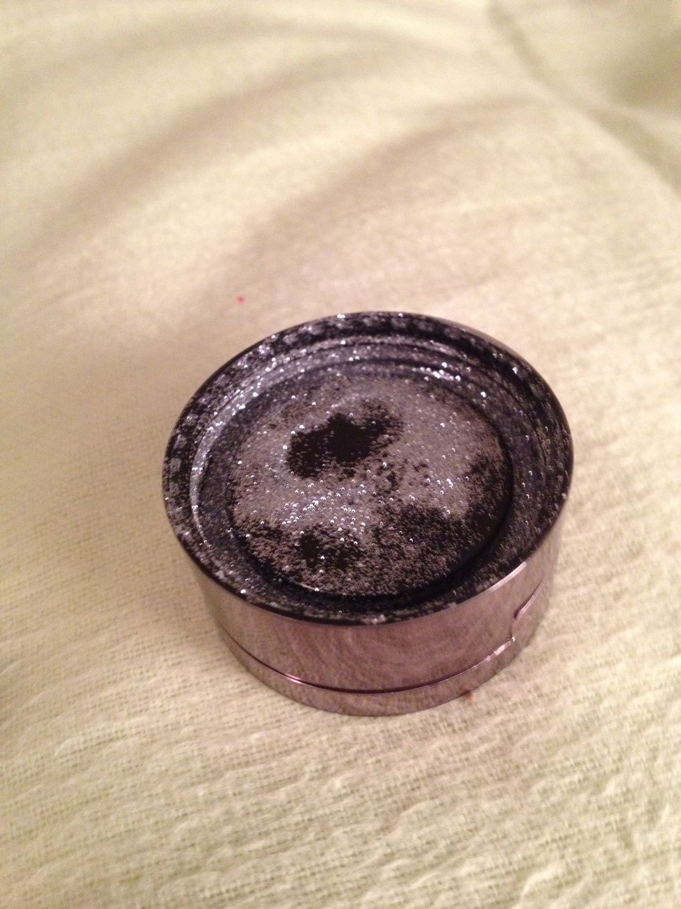 Now take a little bit of glitter and dab a little bit on your nails with the tips of your fingers. This step is optional but a like glitter :-)