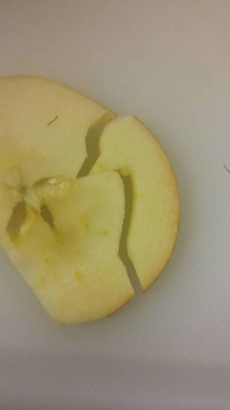 now take the pairing knife again and shape a swan head