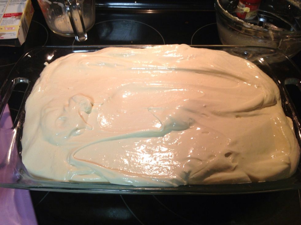 Now take ur filling and pour on top of ur bananas