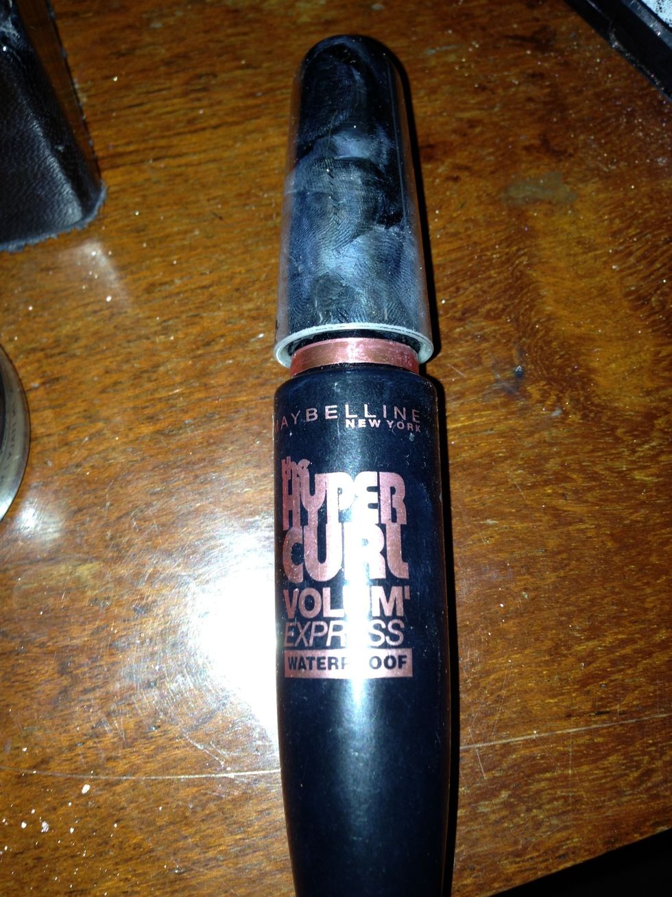 Now take your mascara.