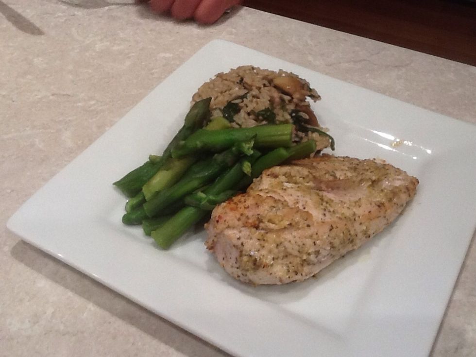 Now that's it's plated up, it's EATING TIME!!!!!!