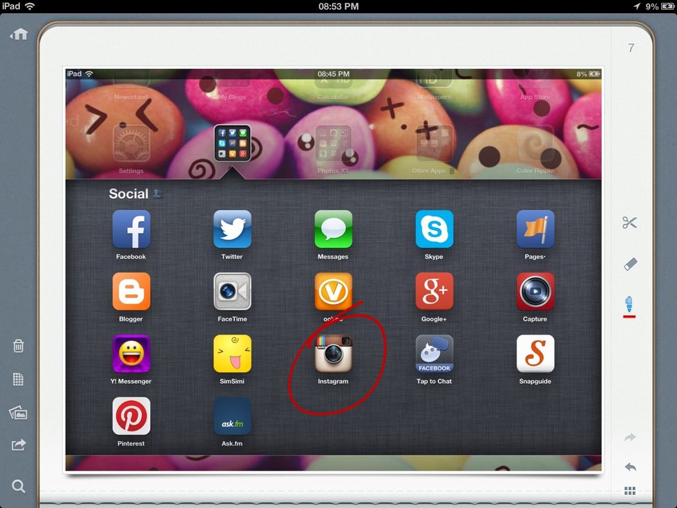 Now that you have it, you need your overlay. Open instagram.