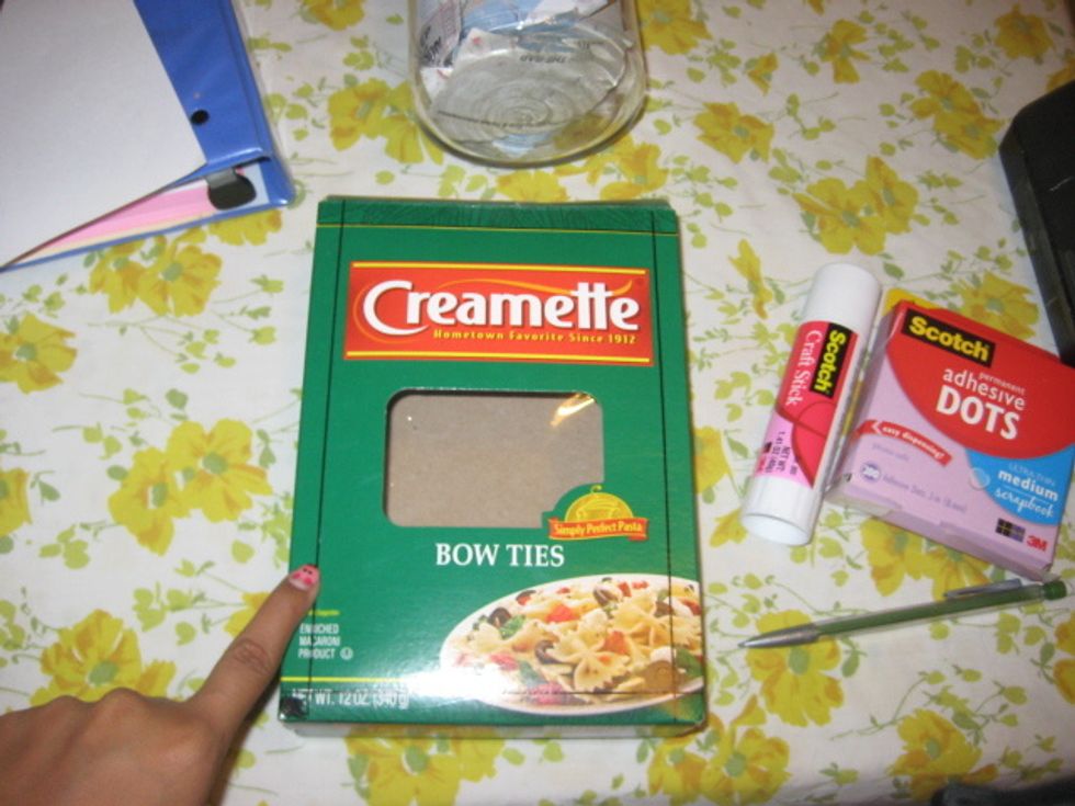 Now that you've measured 1cm from all four sides you want to cut out the center piece. (shout out to my cute pig nails)..yes i was showing off. Wouldn't you? (;