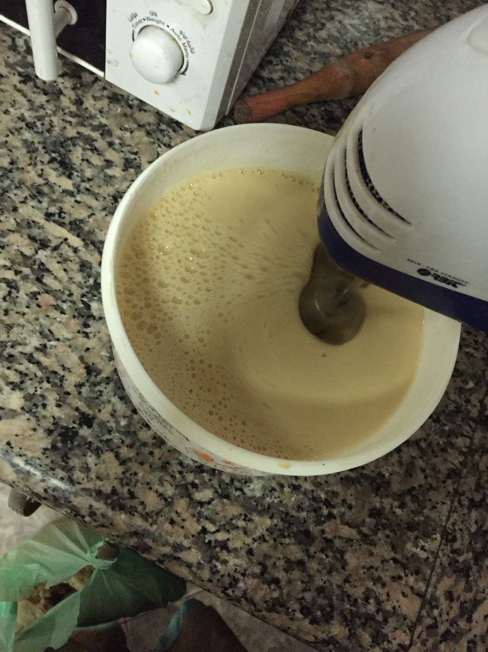 Now the main work starts, mix it for 10 minutes or more