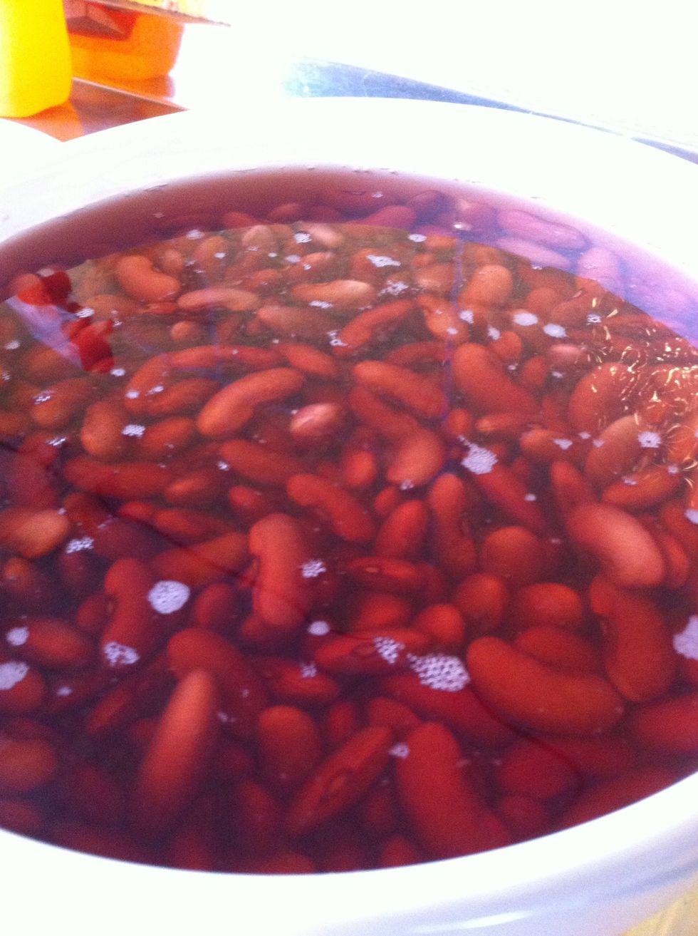 Now then. Ive also got some red kidney beans that ive left to get soft over night. If you are using tinned ones then add then with the potatoes later on, not now.