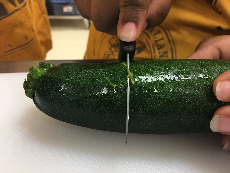 Now to make the head of the swan.