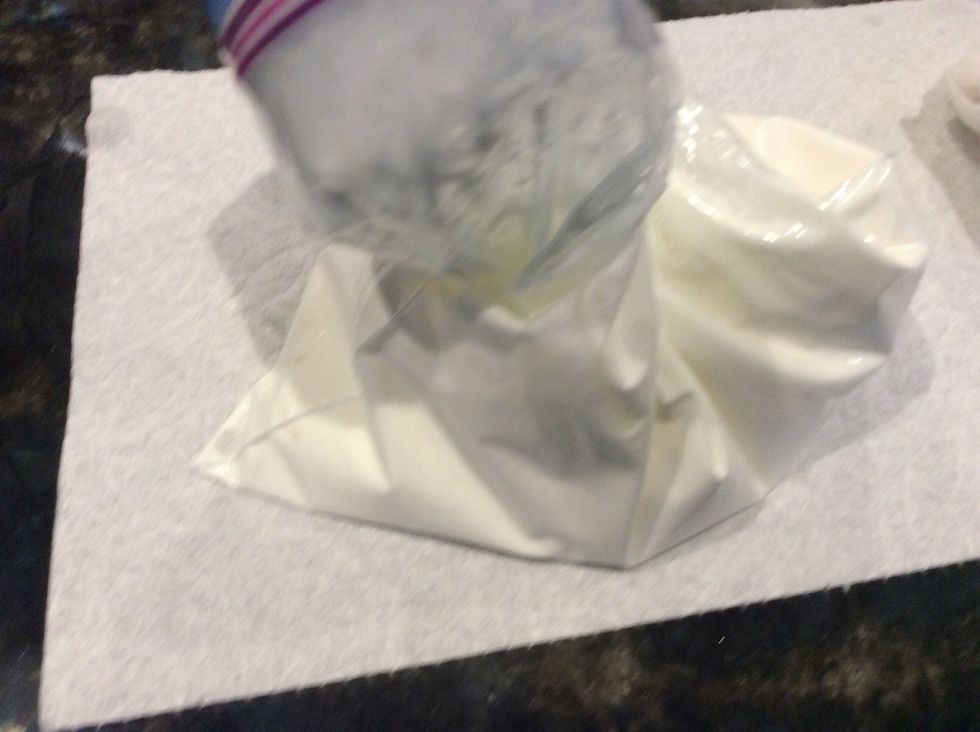 Now we move to the frosting, first beat your soft utter until foamy and then add your icing sugar Mix until smooth and add the vanilla and heavy cream mix. Add marshmallows fluff and mix until smooth.