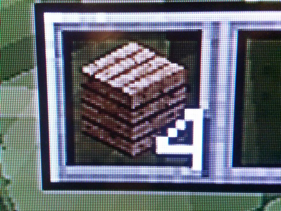 Now with the oak wood make oak wood planks. You should have 4.