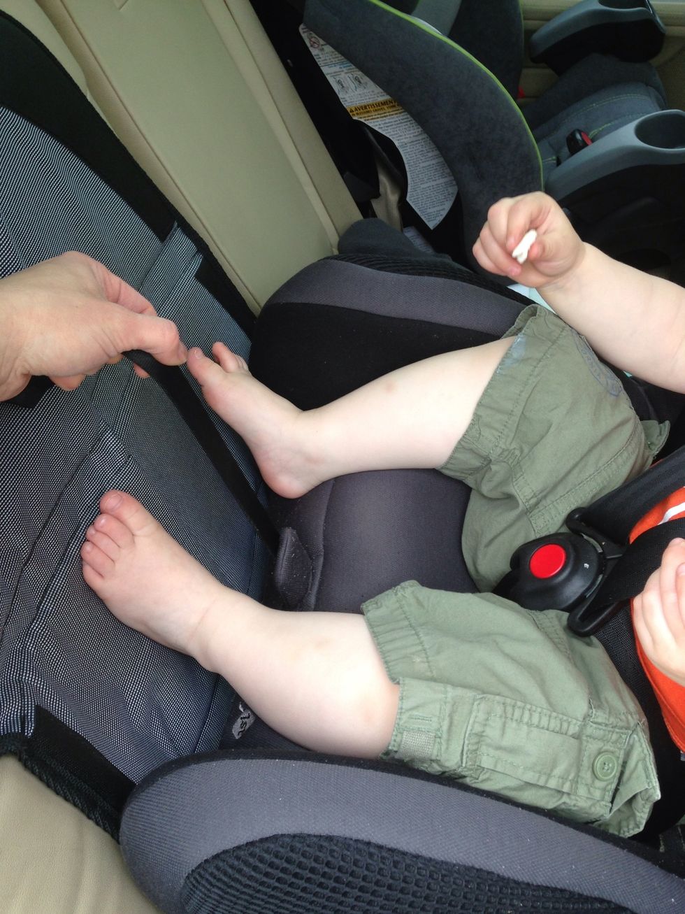 Now, with the slack at the shoulders, tighten as per your manual