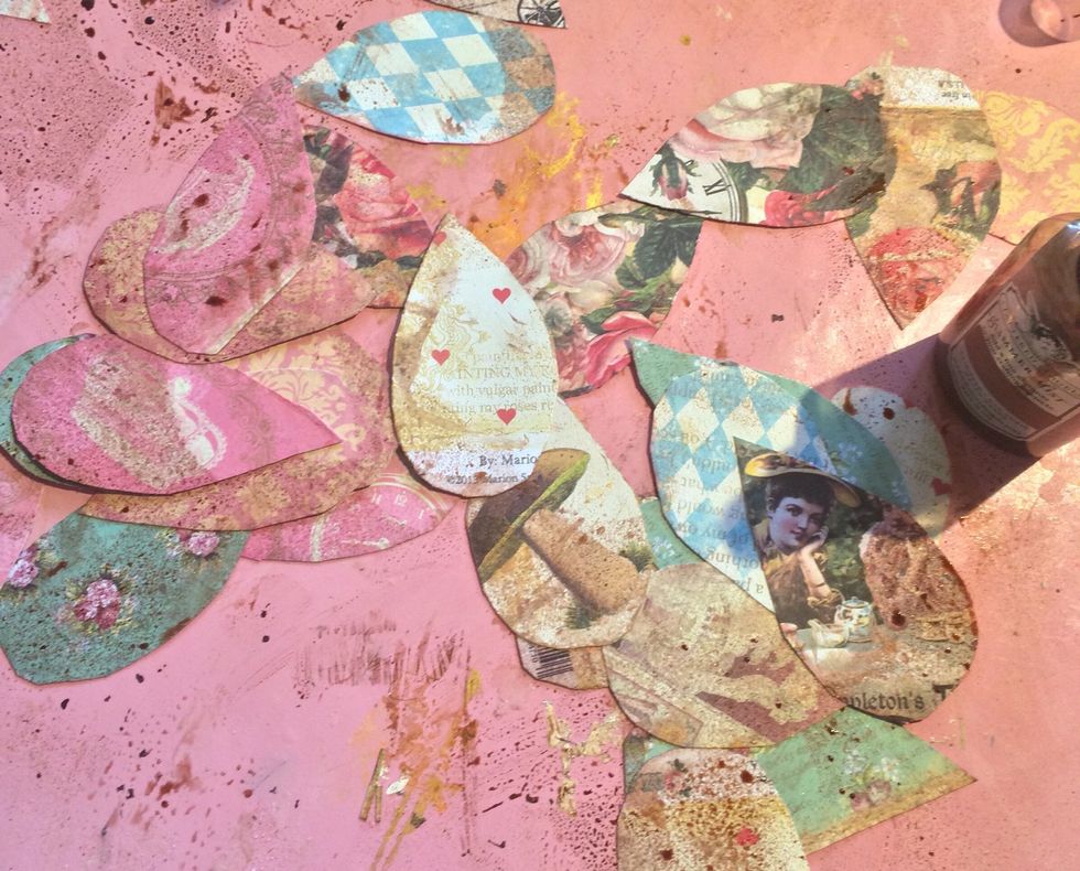 Now would also be the best time if you are wanting a distressed look, to spray your feathers with a colored mist like Tattered Angels in Coffee Shop.