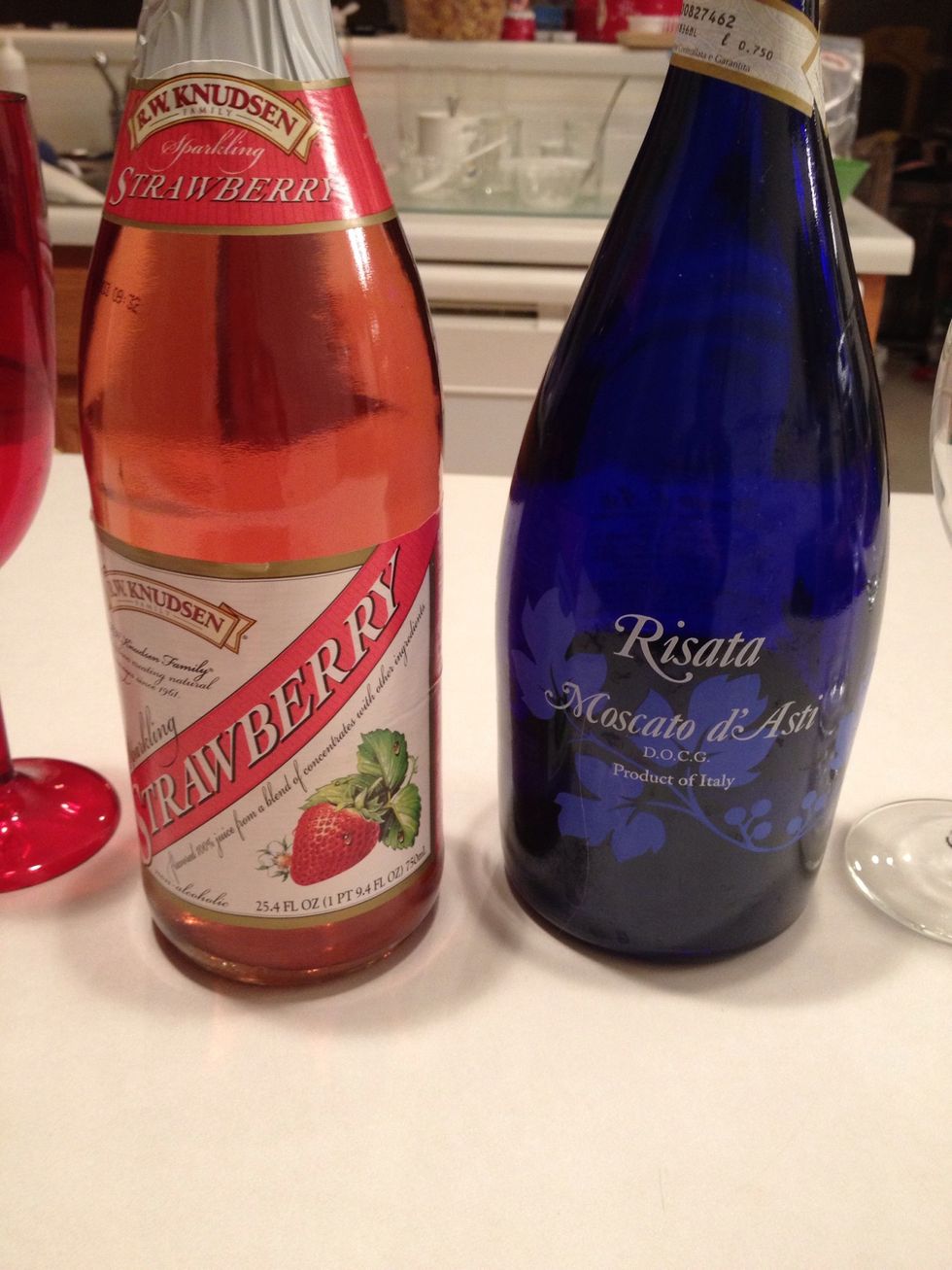 Now would be a good time to take out the bubbly if you are making these for New Year's Eve. Sparkling fruit juice for the kiddos and moscato for the adults!