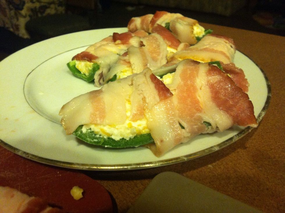 Now wrap the stuffed  jalape\u00f1o in bacon \u27a1