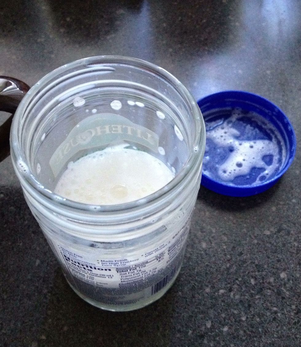 Now you get some frothy hot milk