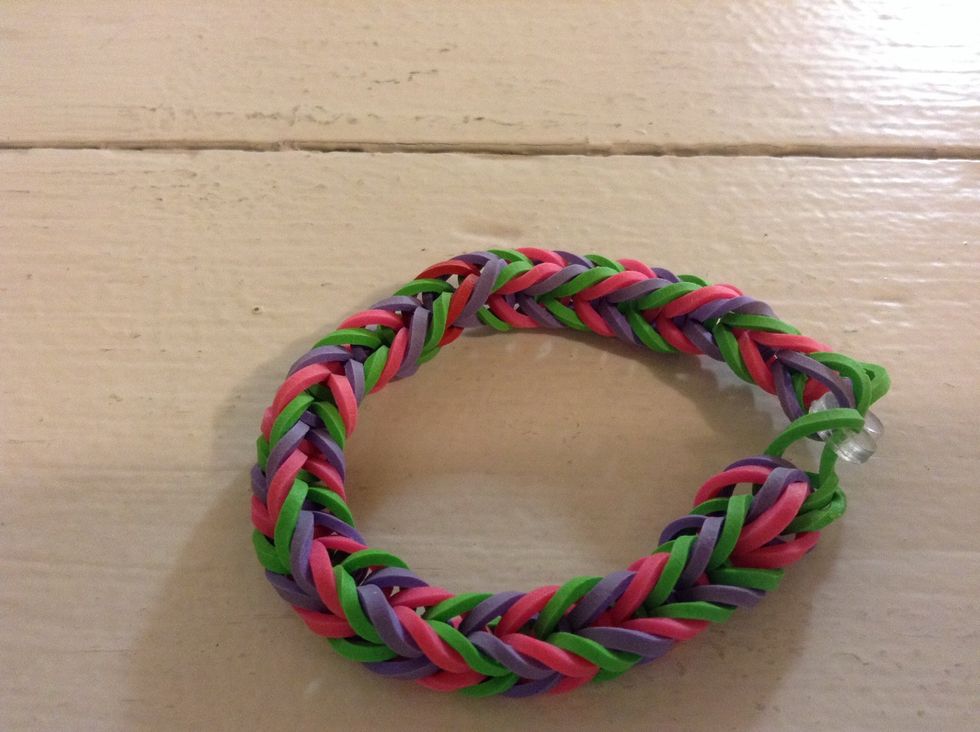 Now you have a finish fishtail bracelet!