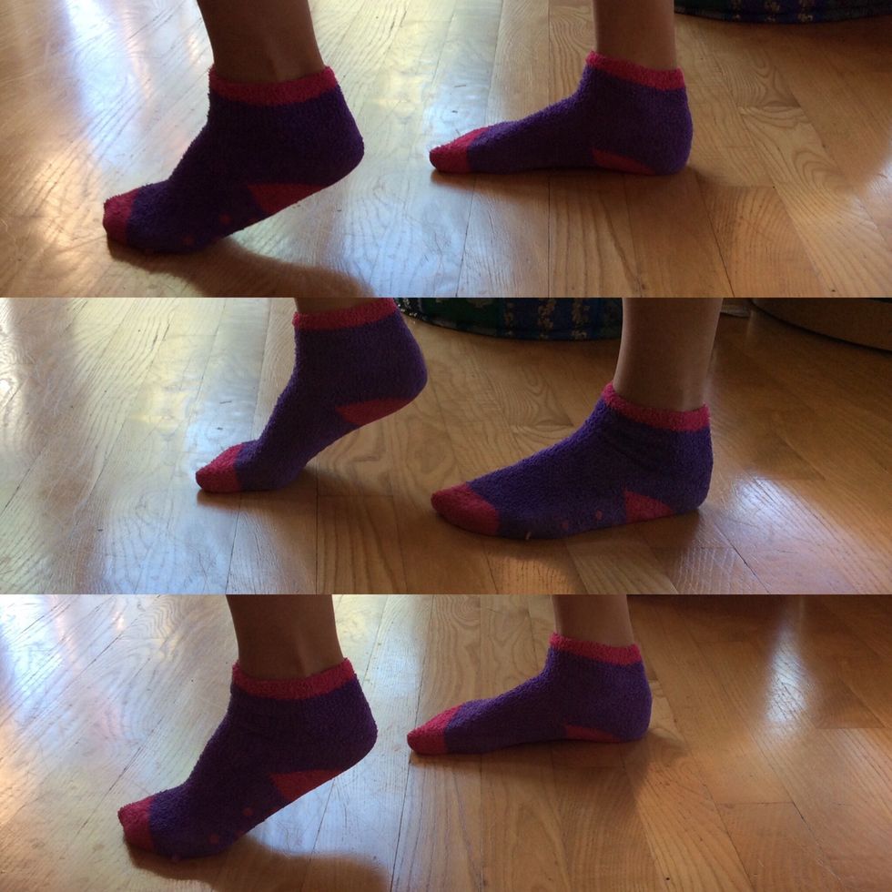 Now you have learned all the basics to doing the moonwalk! To get the full effect you have to repeat these steps as many times as you want. Once you get the hang of it, try to do it without stopping.