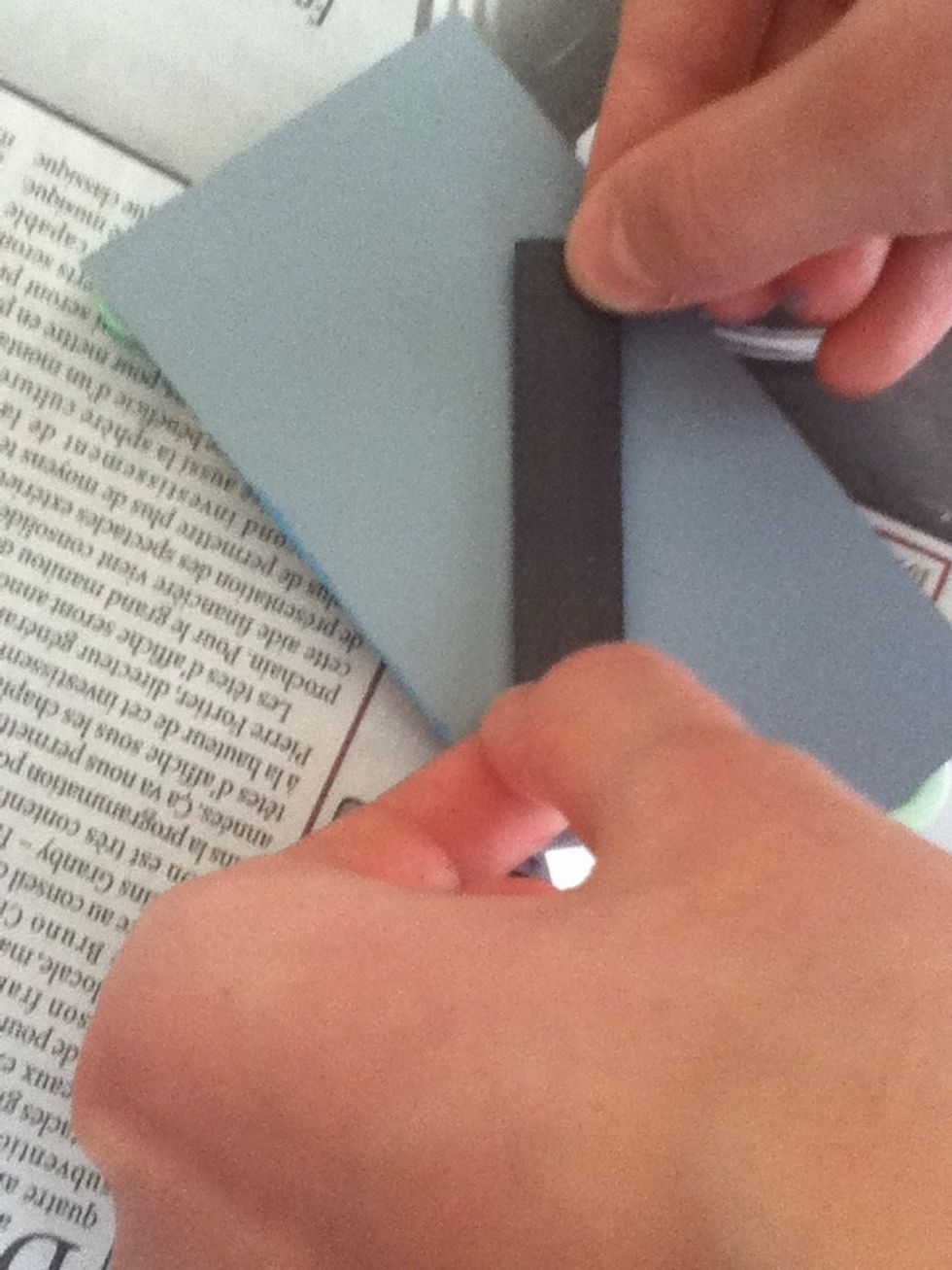 Now, you're going to land it behind the mirror.