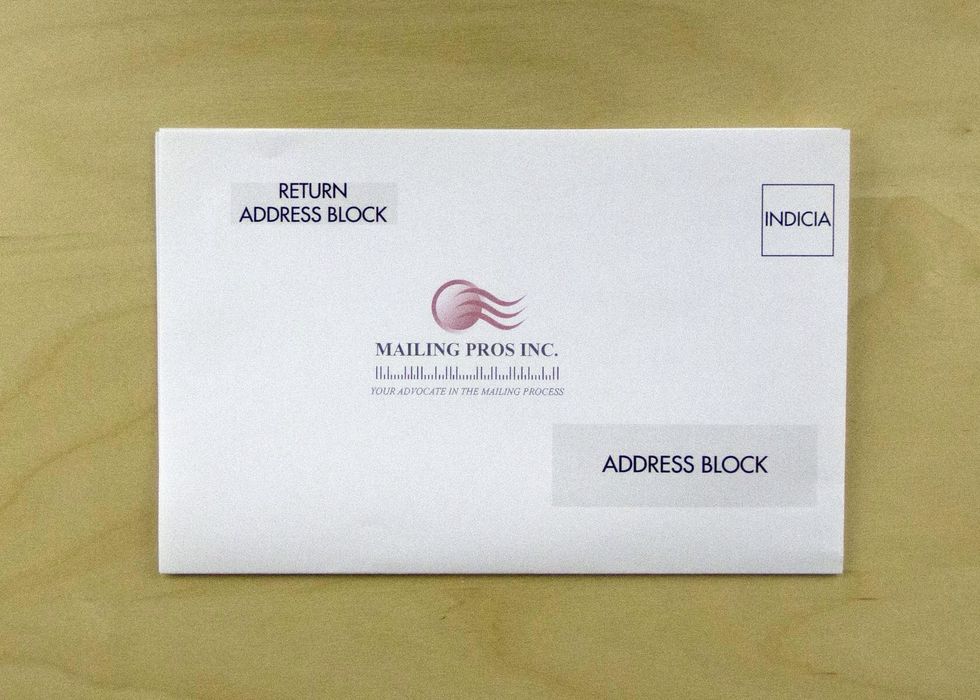 Now you should have a folded mail piece with the dimensions of 5 \u00bd \u201c X 8 \u00bd \u201c Your address information should be right-side up with a single folded edge on the right-hand, and bottom side.