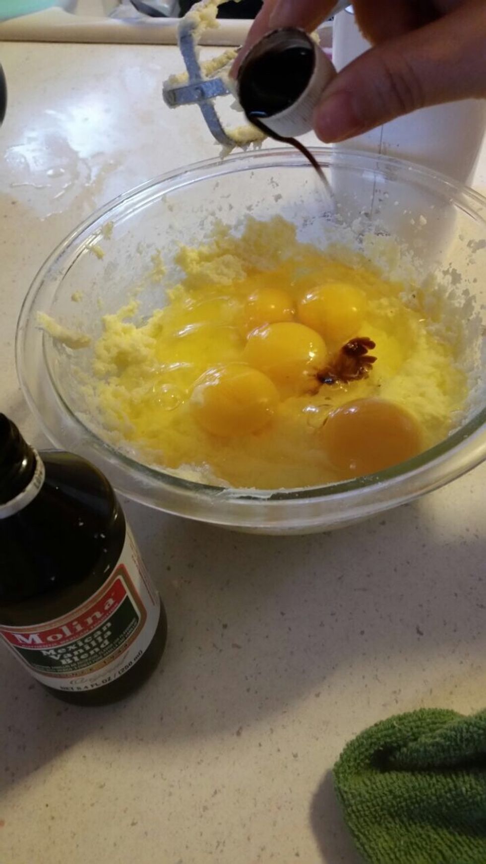 Now you use one tsp of vanilla extract