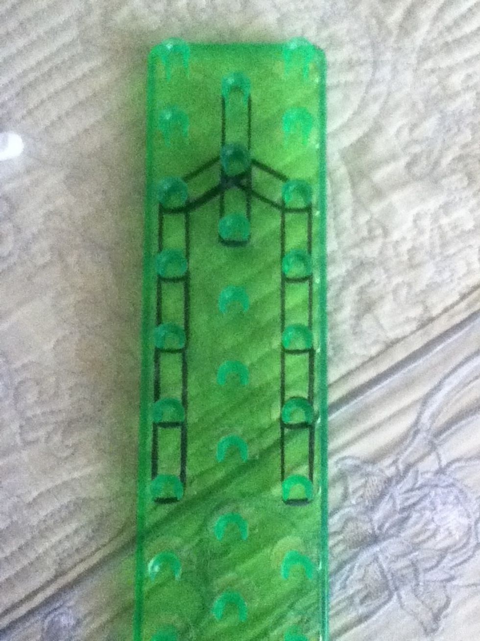 Now you want to do the middle repeat this 3 more times