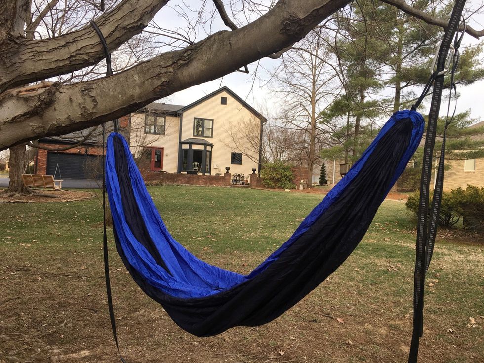 Now your Eno is hanging and it is time to get in it!