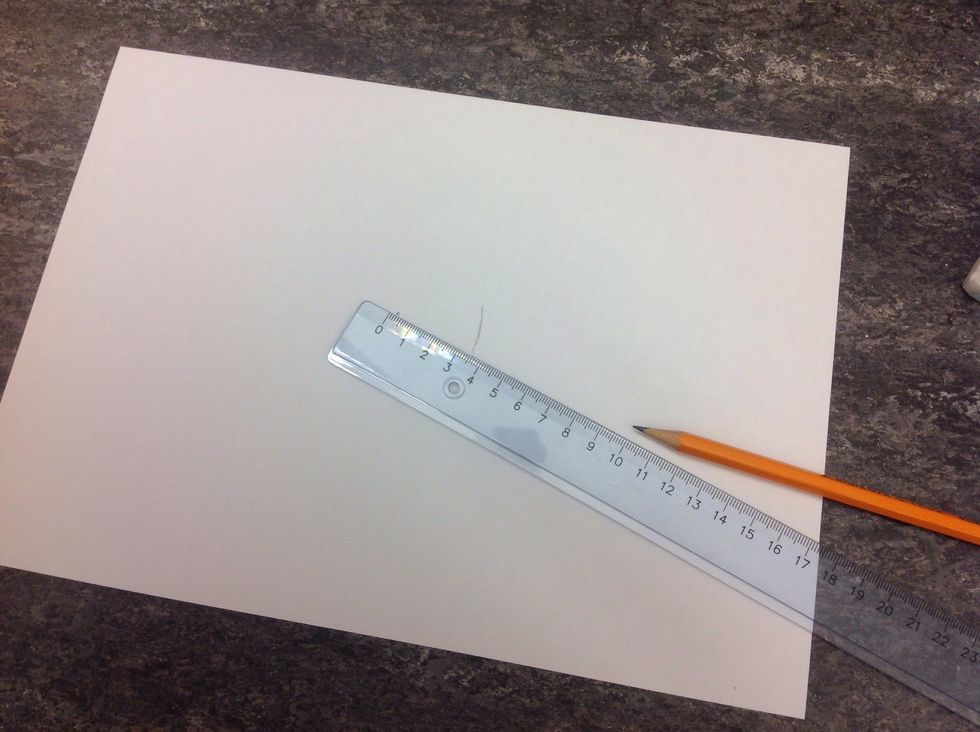 Nu ska vi b\u00f6rja skissa upp staden, kika f\u00f6rst denna film, http://youtu.be/xplwjW2ynH4 och b\u00f6rja sedan s\u00e5 sakteliga, ett hus i taget.