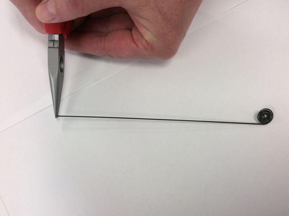 Nu tar du tag med t\u00e5ngen i andra \u00e4ndan, l\u00e4ngst ut p\u00e5 tr\u00e5den, l\u00e4ngst ut p\u00e5 t\u00e5ngen.