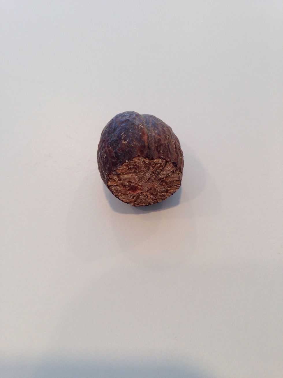 Nutmeg is the ingredient that should ALWAYS be in a doughnut. If you don't smell it in your doughnut shop, move along. They're too cheap.