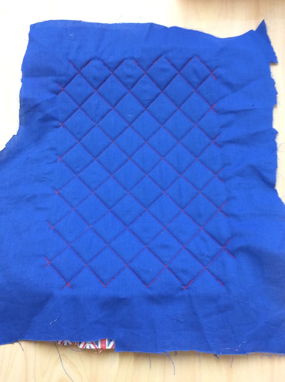 Och h\u00e4r \u00e4r alla linjerna sydda.