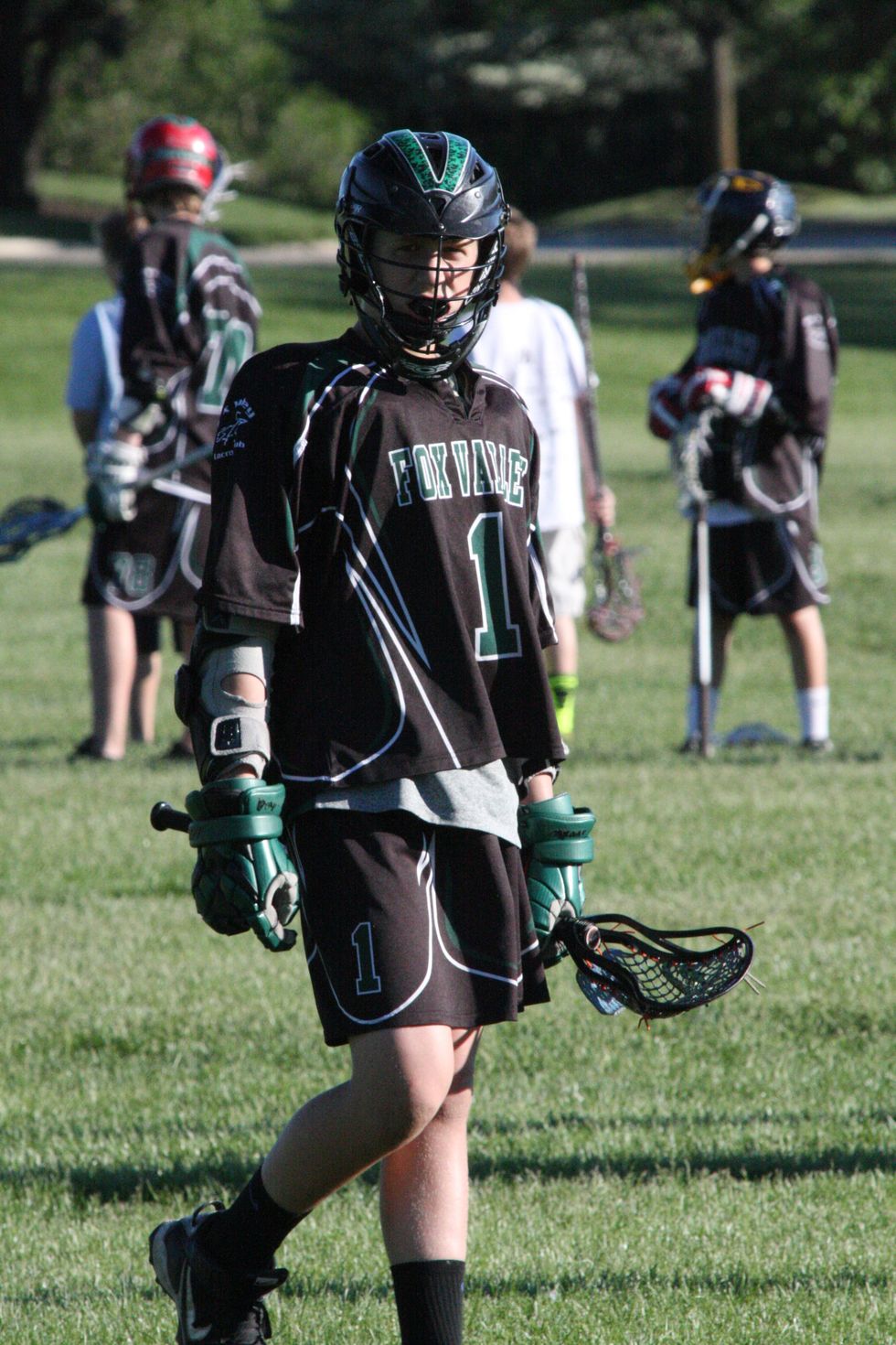 Often times when my team is not doing so well and they are not reaching their goals I help them out by opening up a lane or helping them score. This will benefit the whole team.