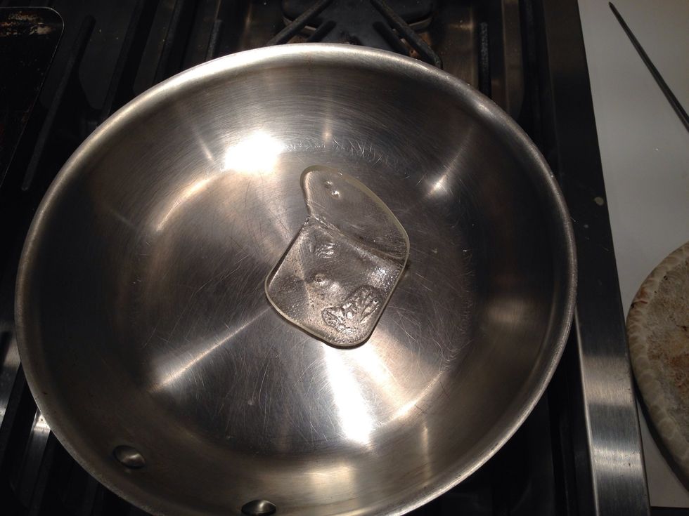 Oh right. We had a piece of isomalt that we played with while it was still warm. Danger. Danger. You aren't allowed to do that. Here it is, ready to melt back into glue.