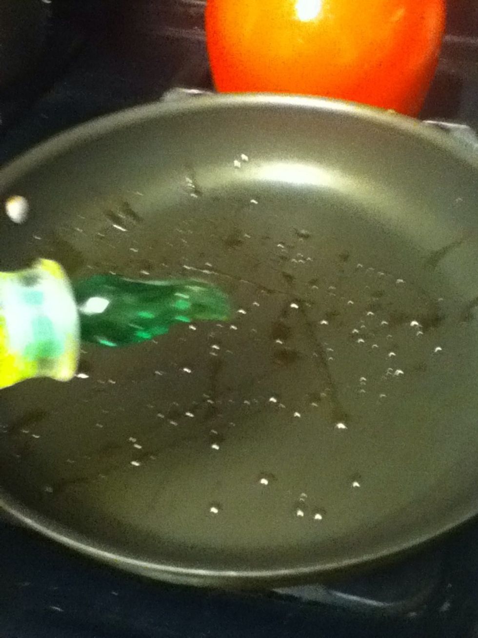 Oil up the pan. Yeah, oil it real good.