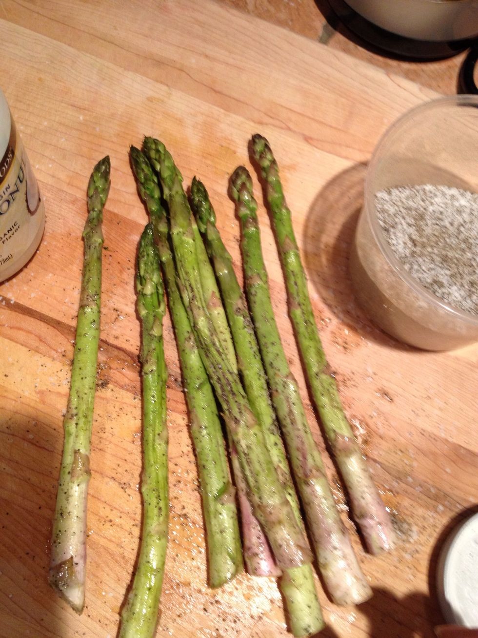 Ok marinated asparagus ready for grilling