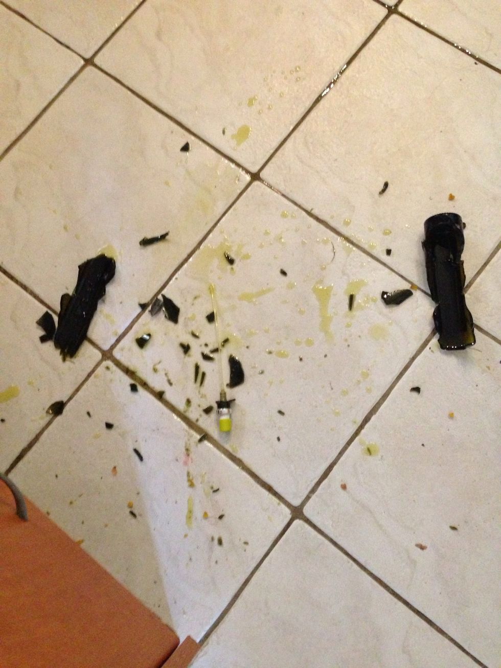Ok so I dropped my  Olive oil spray