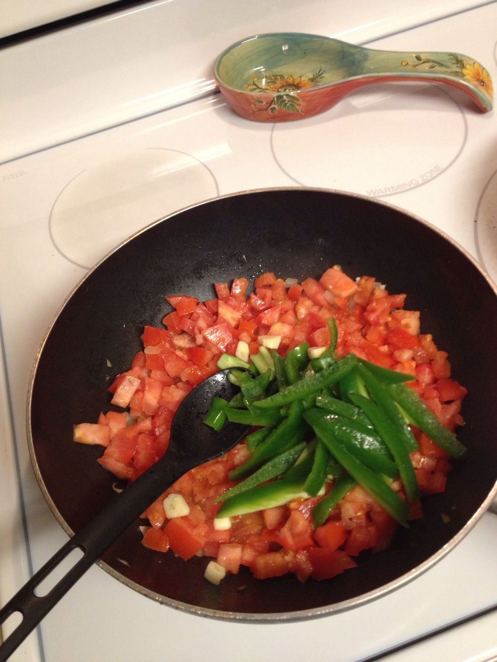 Okay, I could cut those bell peppers a bit thinner...\ud83d\ude2c