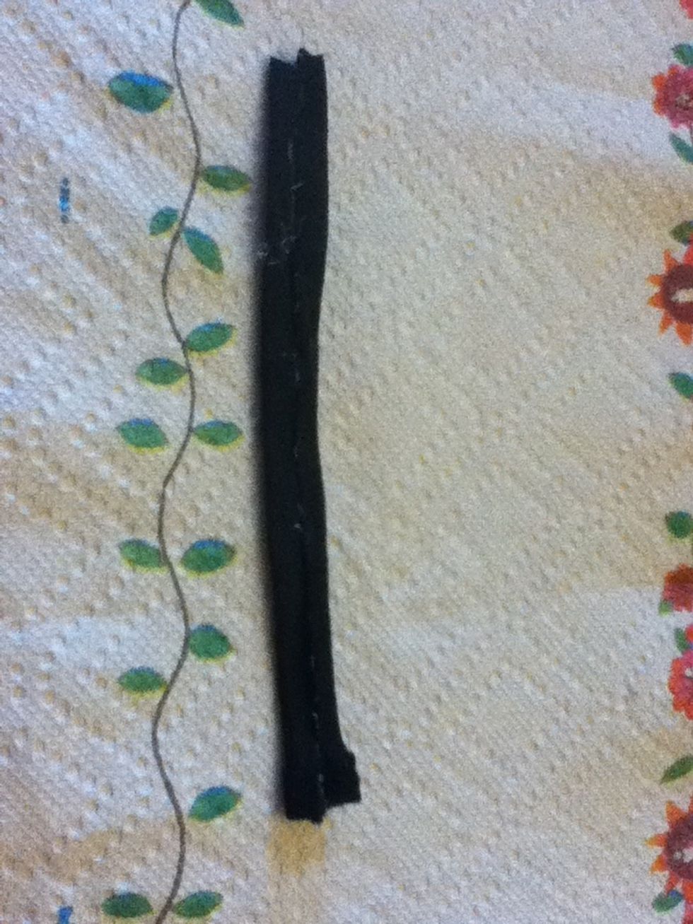 Old and glue each side like you did with the bow.