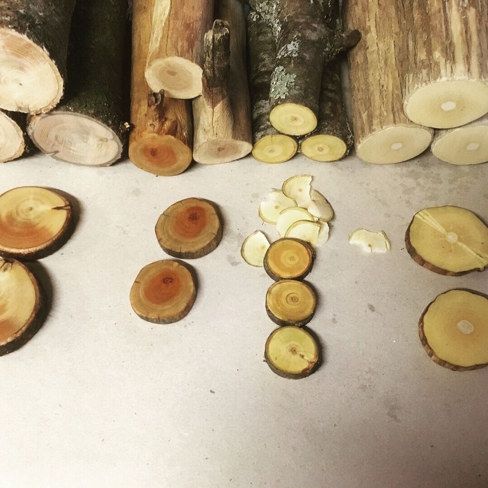 Olika tr\u00e4slag ger olika intryck p\u00e5 knapparna. F\u00f6rs\u00f6k g\u00f6ra en knapp till i ett annat tr\u00e4slag.