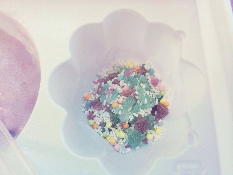 OMG!!!! These are sooooo pretty!!!!! These are a mix of Fizzy, Crackly,super yummy sprinkles!!!