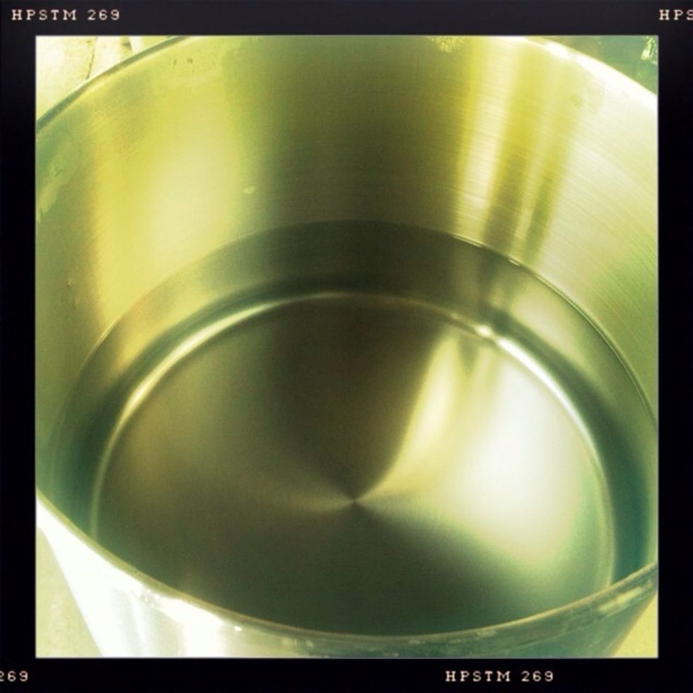 On brewing day, collect 2.5 gallons of water in your brew kettle.