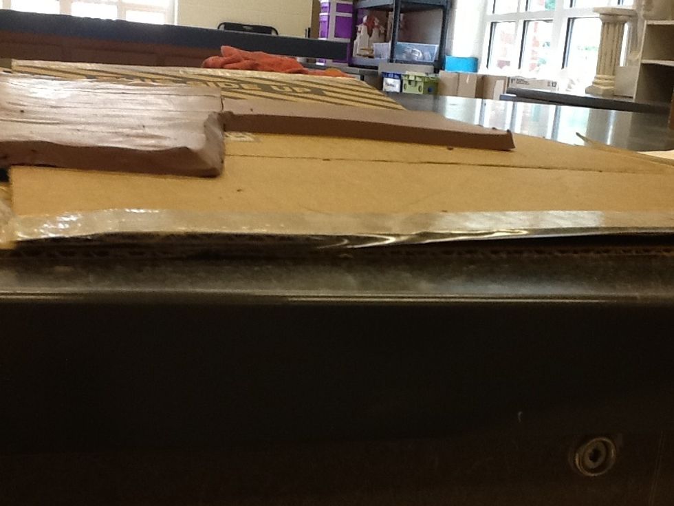 On each side edge (areas that are being connected on the sides, not the top of the box edge), cut a 45\u00b0 angle. This will help your box fit together almost seamlessly.